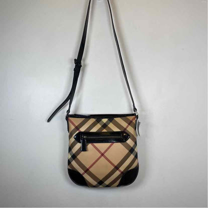 Pre-Owned Burberry Plaid Canvas Designer Handbag