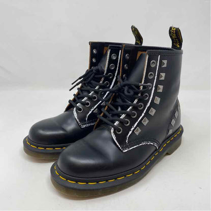 Pre-Owned Shoe Size 7 Doc Martens Black Multi Boots