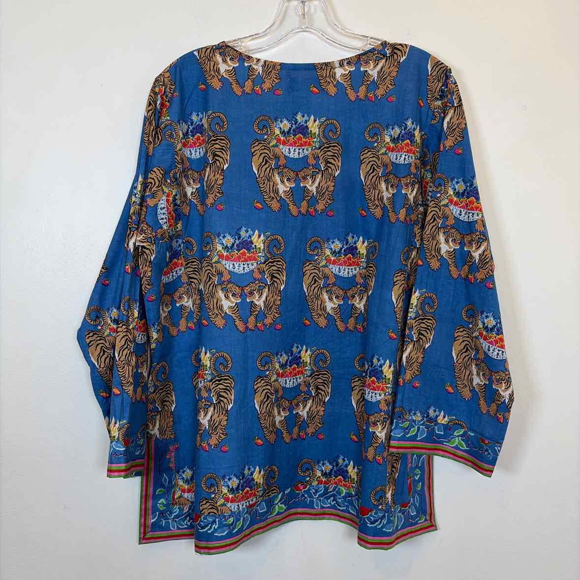 Pre-Owned Size L Mary Marshmallow Blue Print Top