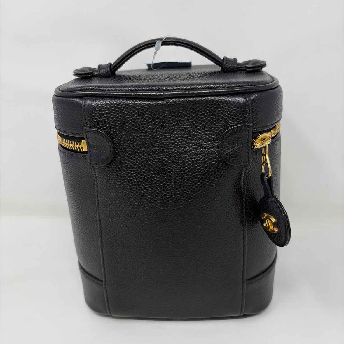 Pre-Owned Chanel Black Leather Designer Handbag