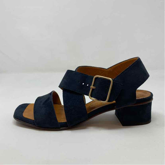 Pre-Owned Shoe Size 8.5 Chie Mihara Black Sandals