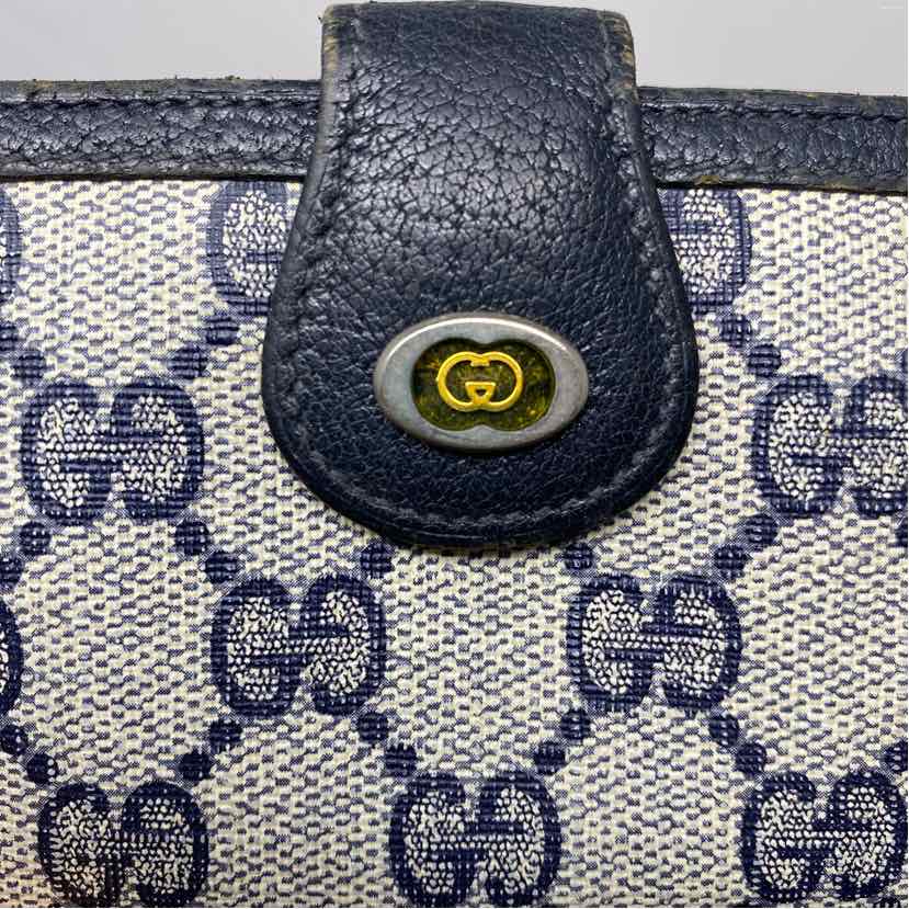 Pre-Owned Gucci Navy Canvas Designer Wallet
