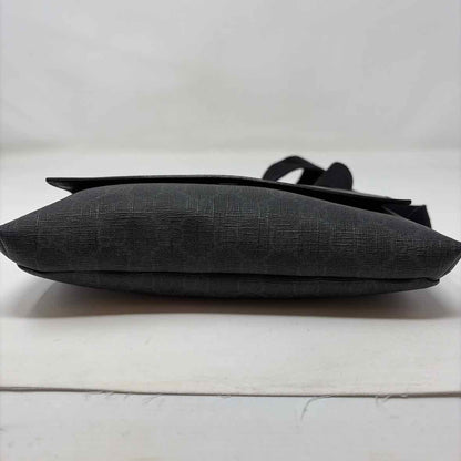 Pre-Owned Gucci Black Canvas Designer Handbag