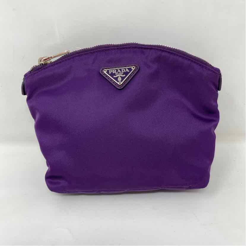 Pre-Owned Prada Purple Nylon Designer Handbag