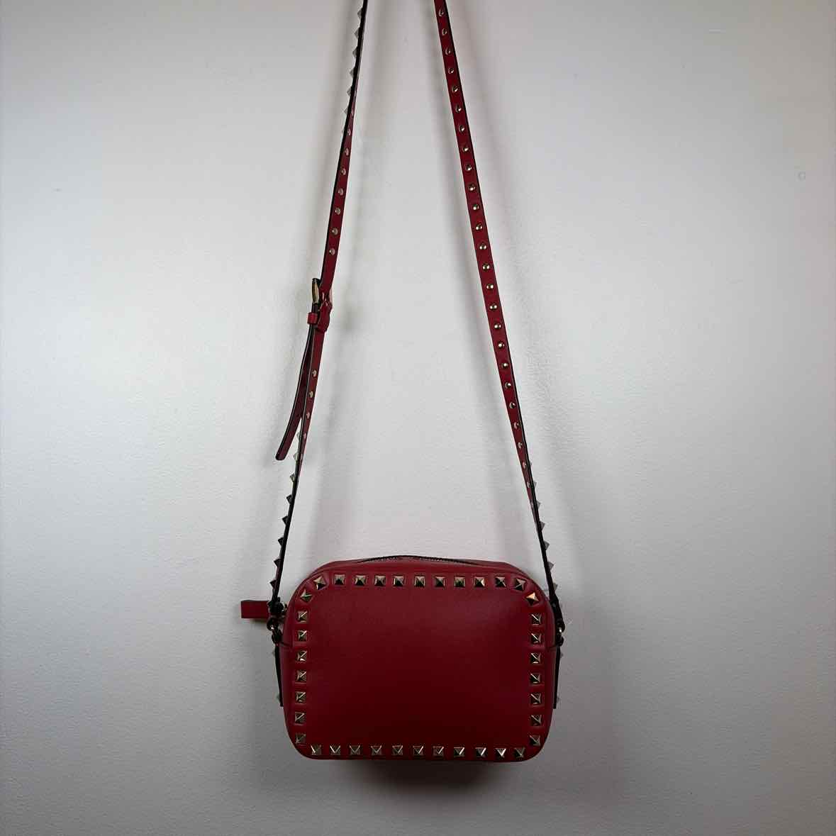 Pre-Owned Valentino Red Leather Designer Handbag