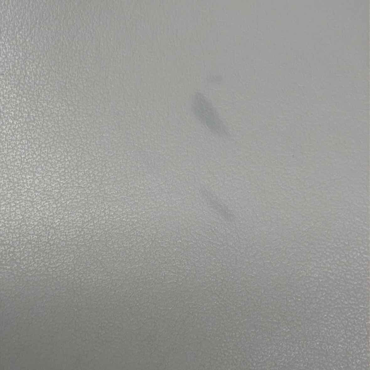 Pre-Owned Stella McCartney White/ Black Leather Designer Handbag
