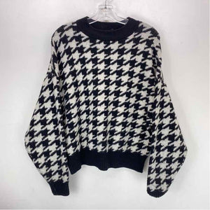 Pre-Owned Size M Boutique Houndstooth Sweater