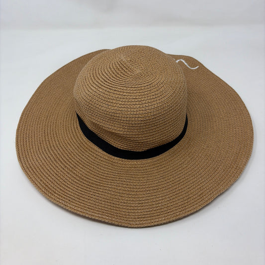 Pre-Owned Boutique Tan Woven Hat