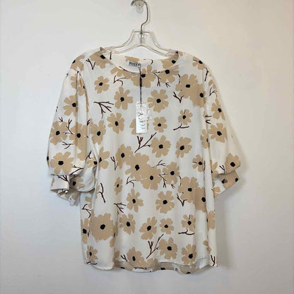 Pre-Owned Size XL Why Dress White Floral Top
