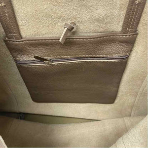 Pre-Owned Made in Italy Taupe Leather Handbag