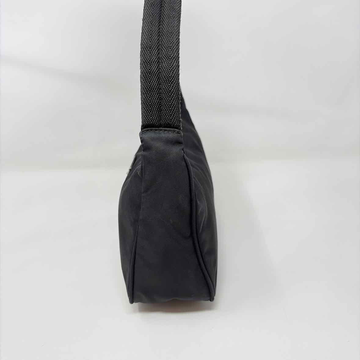 Pre-Owned Prada Black Nylon Designer Handbag