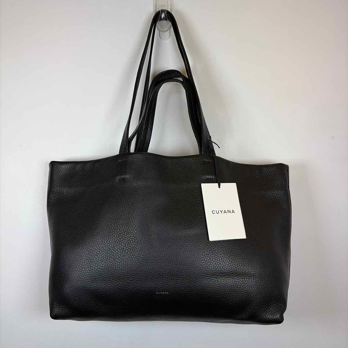 Pre-Owned Cuyana Black Leather Handbag