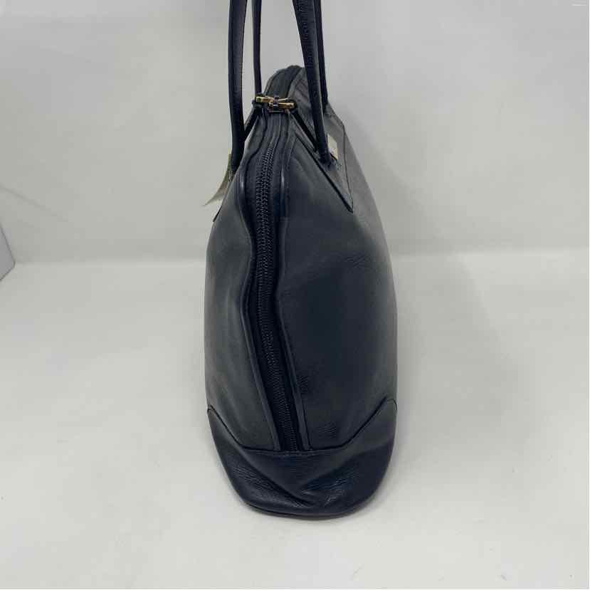 Pre-Owned Gucci Black Leather Designer Handbag