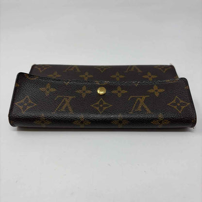 Pre-Owned Louis Vuitton Brown Coated Canvas Designer Wallet