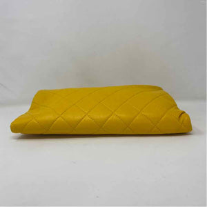 Pre-Owned Chanel Yellow Leather Designer Handbag