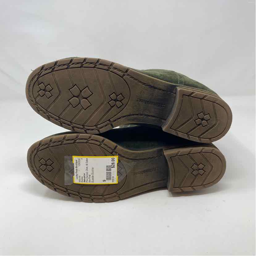 Pre-Owned Shoe Size 9 Naturalizer Olive Booties