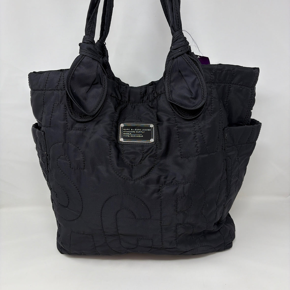 Pre-Owned Marc by Marc Jacobs Black Nylon Handbag