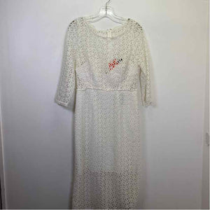 Pre-Owned Size 8/M BCBGMAXAZRIA White Casual Dress