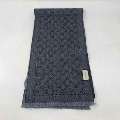 Pre-Owned Gucci Grey Knit Designer Scarf