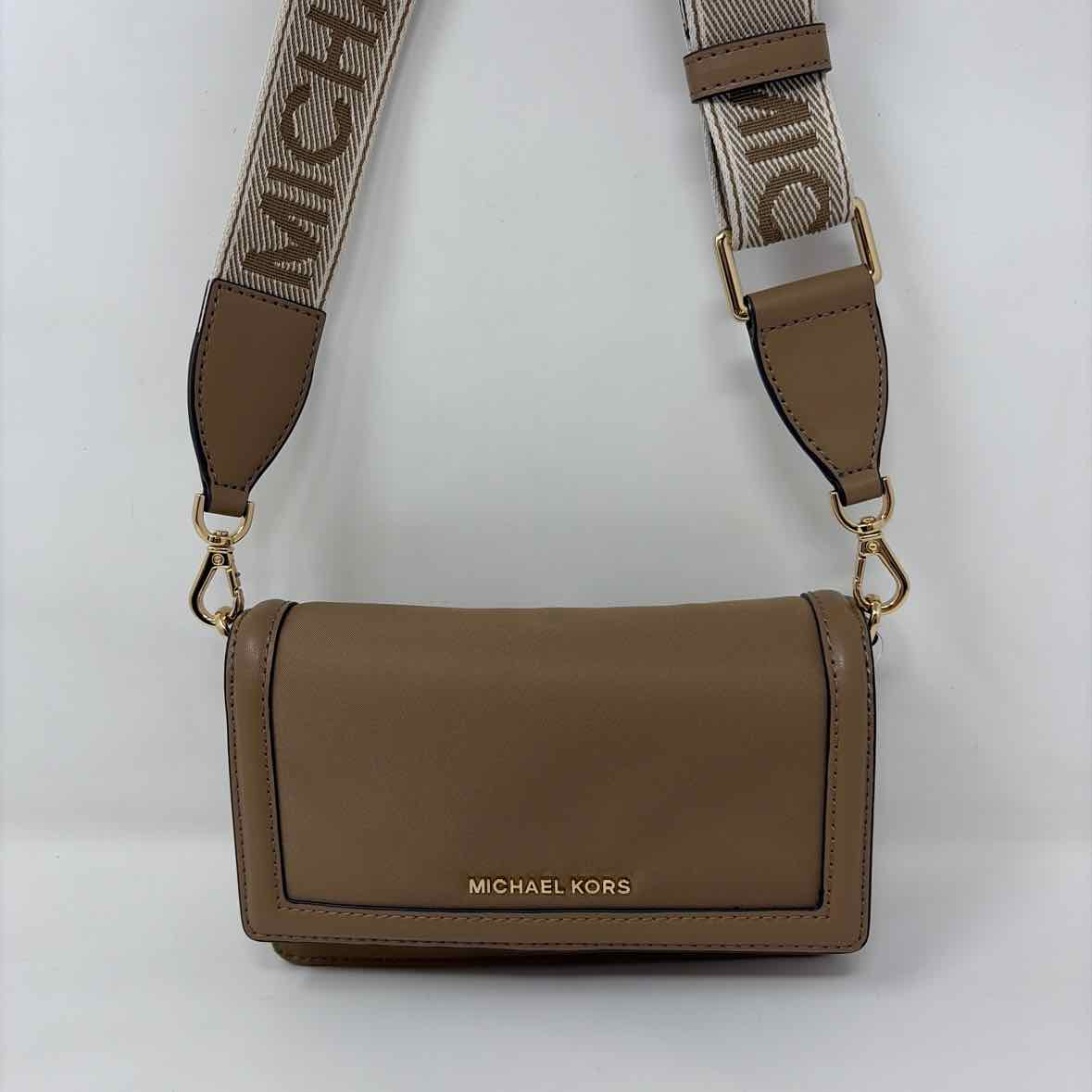 Pre-Owned Michael Kors Brown Nylon Handbag