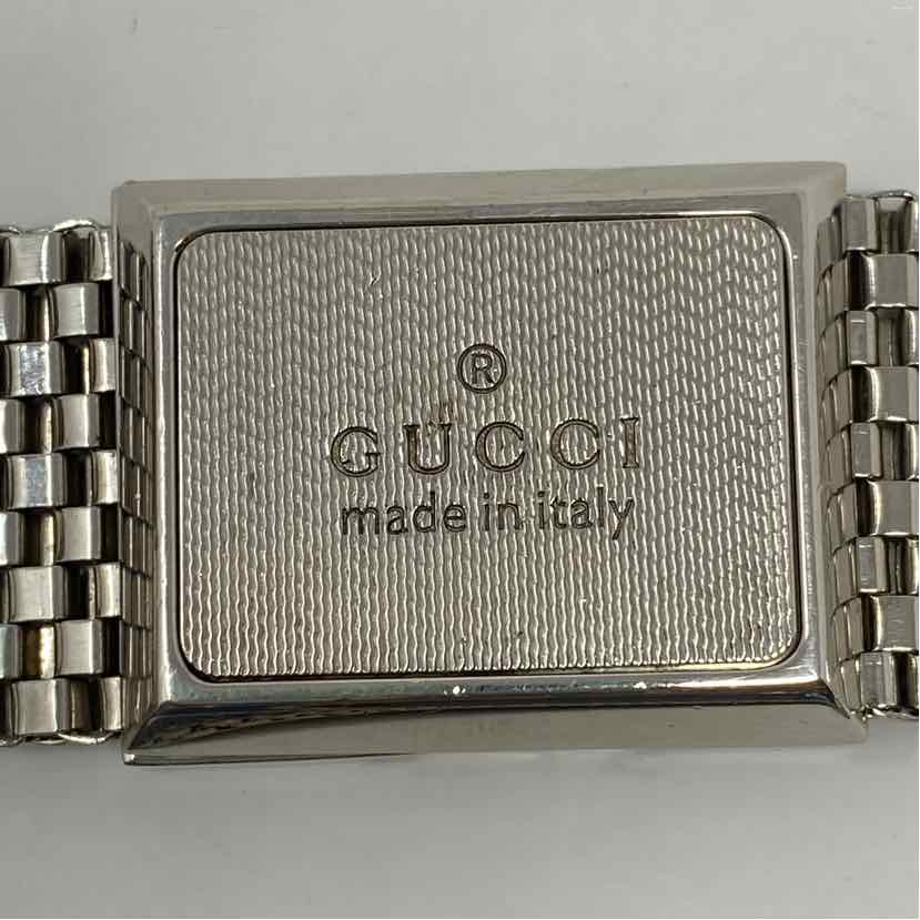 Pre-Owned Gucci Silver Metal Designer Belt