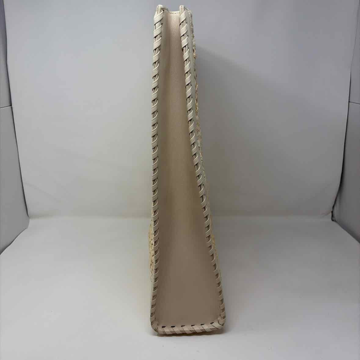 Pre-Owned Cult Gia Straw Straw Handbag