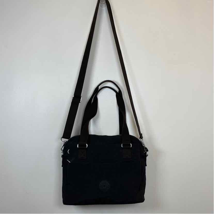 Pre-Owned Kipling Black Nylon Handbag