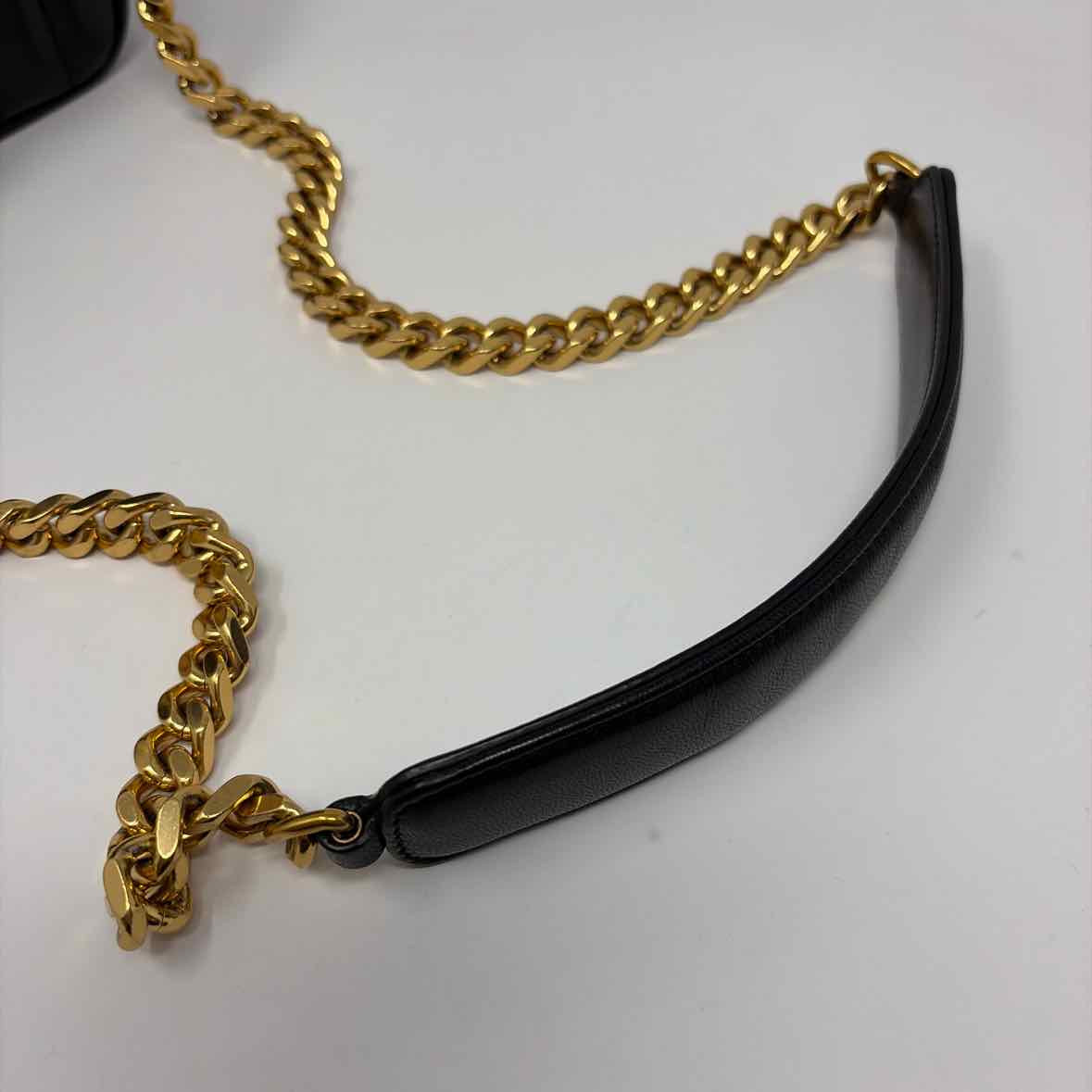 Pre-Owned Saint Laurent Black Leather Designer Handbag