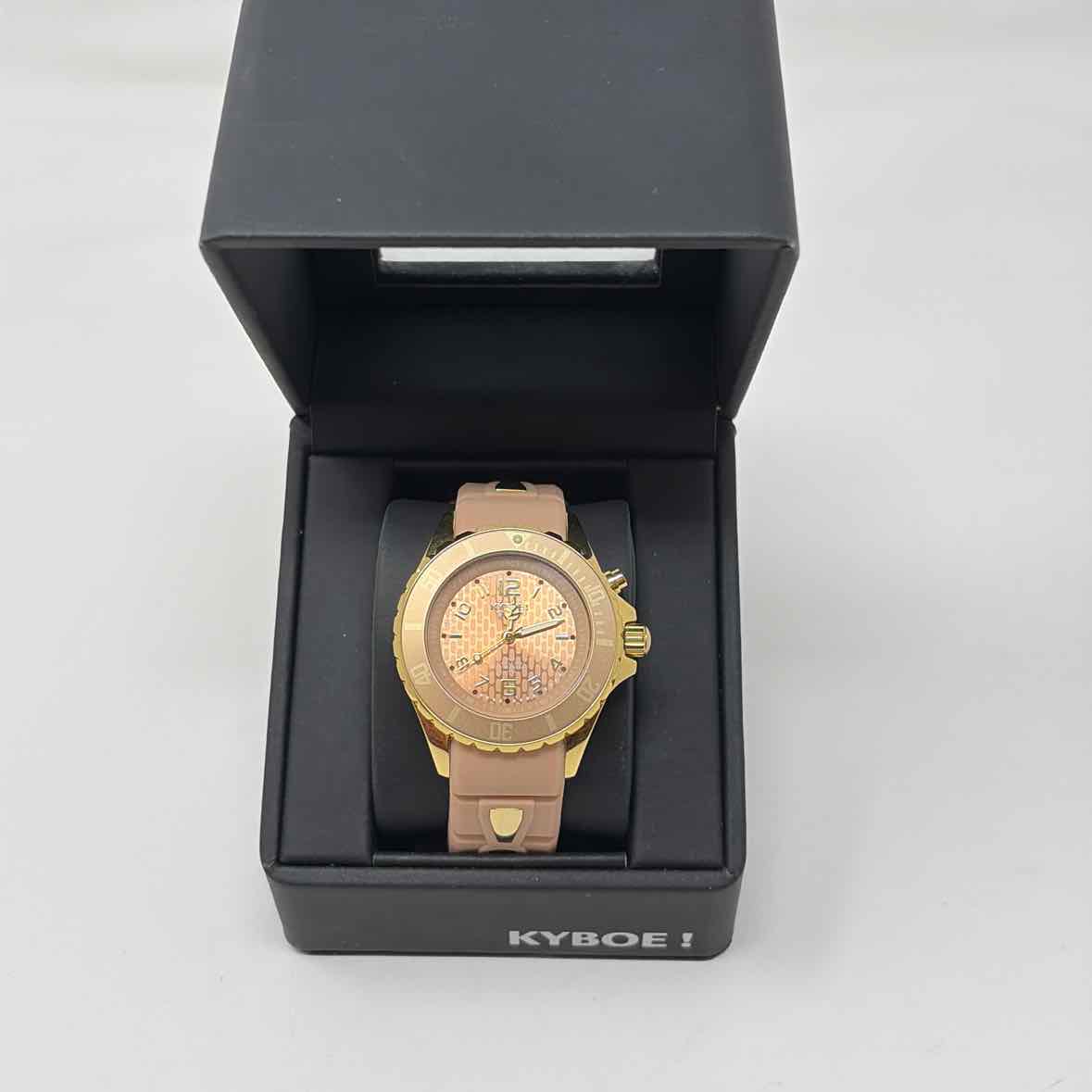 Pre-Owned Kyboe! Rose Rubber Watch