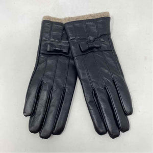 Pre-Owned Boutique Black faux leather Gloves