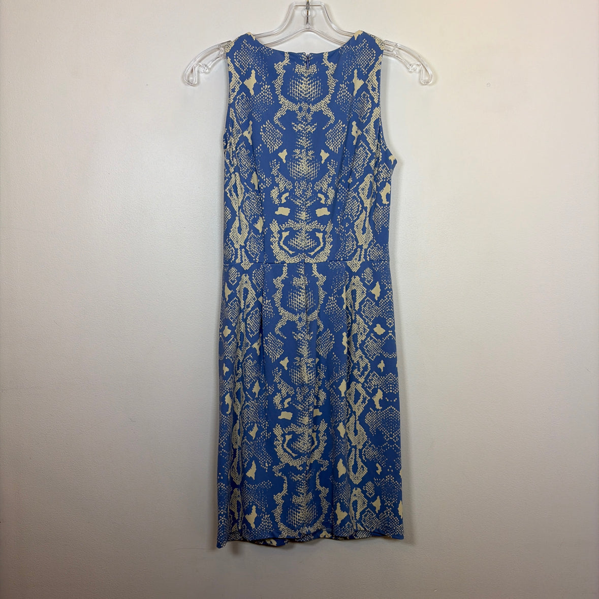 Pre-Owned Size XS J. Mclaughlin Blue/White Casual Dress