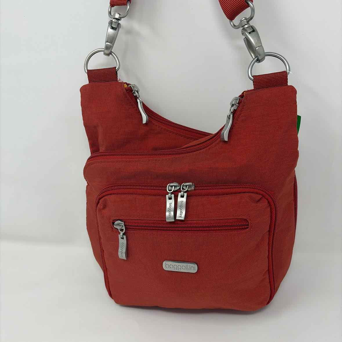 Pre-Owned Baggallini Orange Nylon Handbag