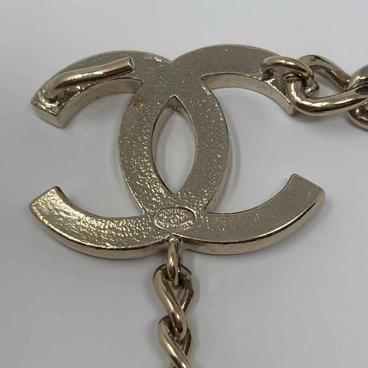 Pre-Owned Chanel Gold Metal Designer Belt