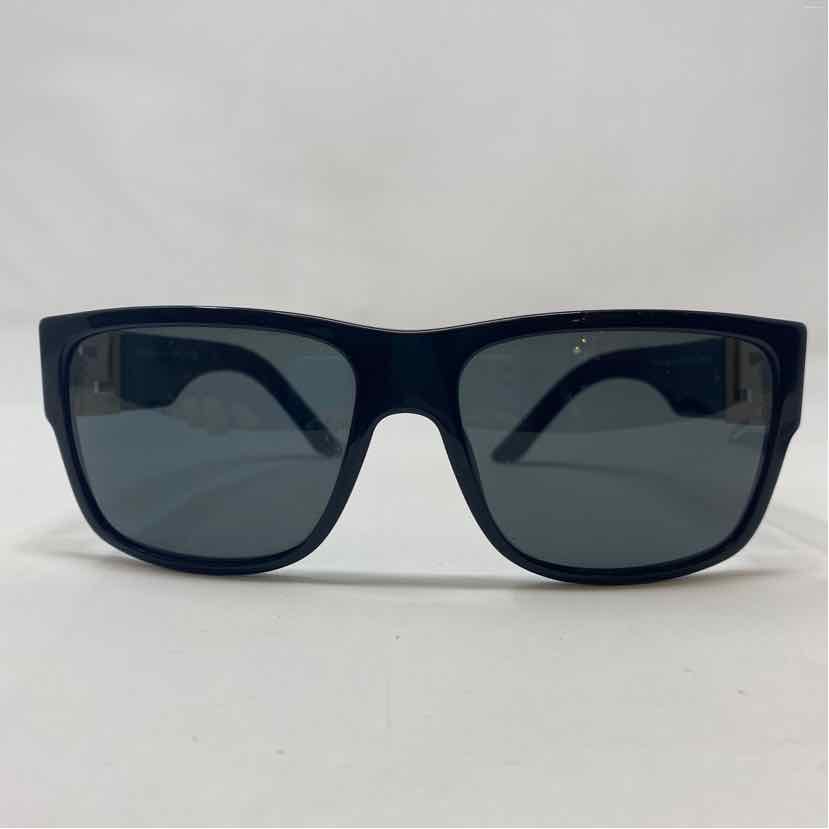 Pre-Owned Versace Black Plastic Designer Sunglasses