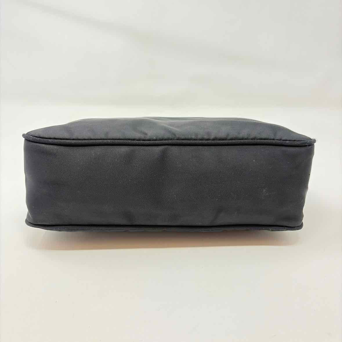 Pre-Owned Prada Black Nylon Designer Handbag
