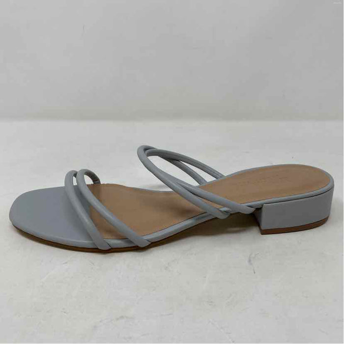 Pre-Owned Shoe Size 8.5 Cushionaire Lt Blue Sandals