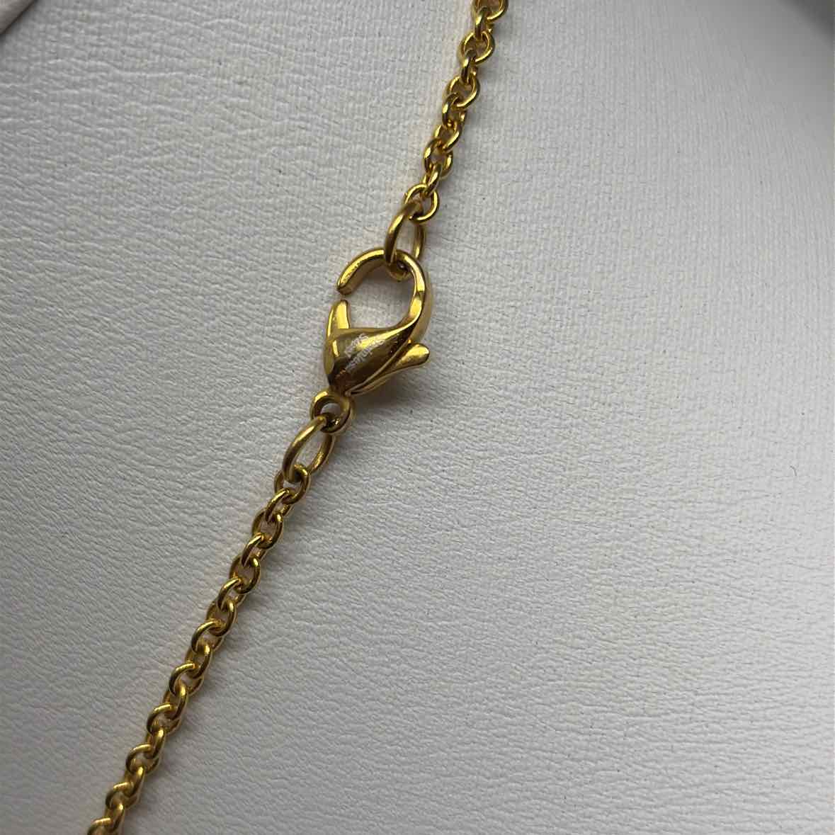 Pre-Owned Boutique Gold Chains Necklace