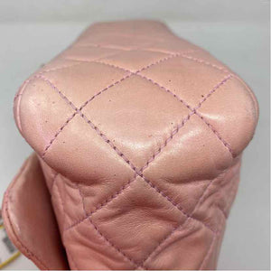 Pre-Owned Chanel Pink Lambskin Designer Handbag