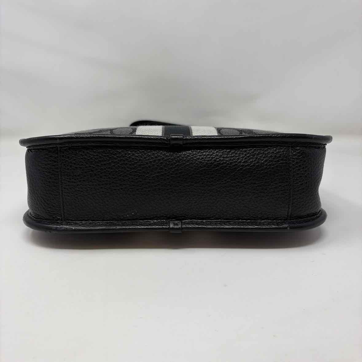 Pre-Owned Coach Black Multi Fabric Handbag
