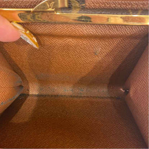 Pre-Owned Louis Vuitton Monogram Leather Designer Wallet