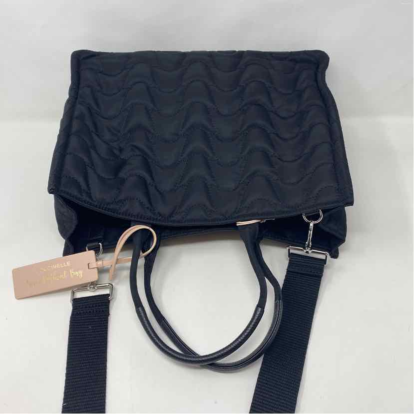 Pre-Owned Coccinelle Black Nylon Handbag