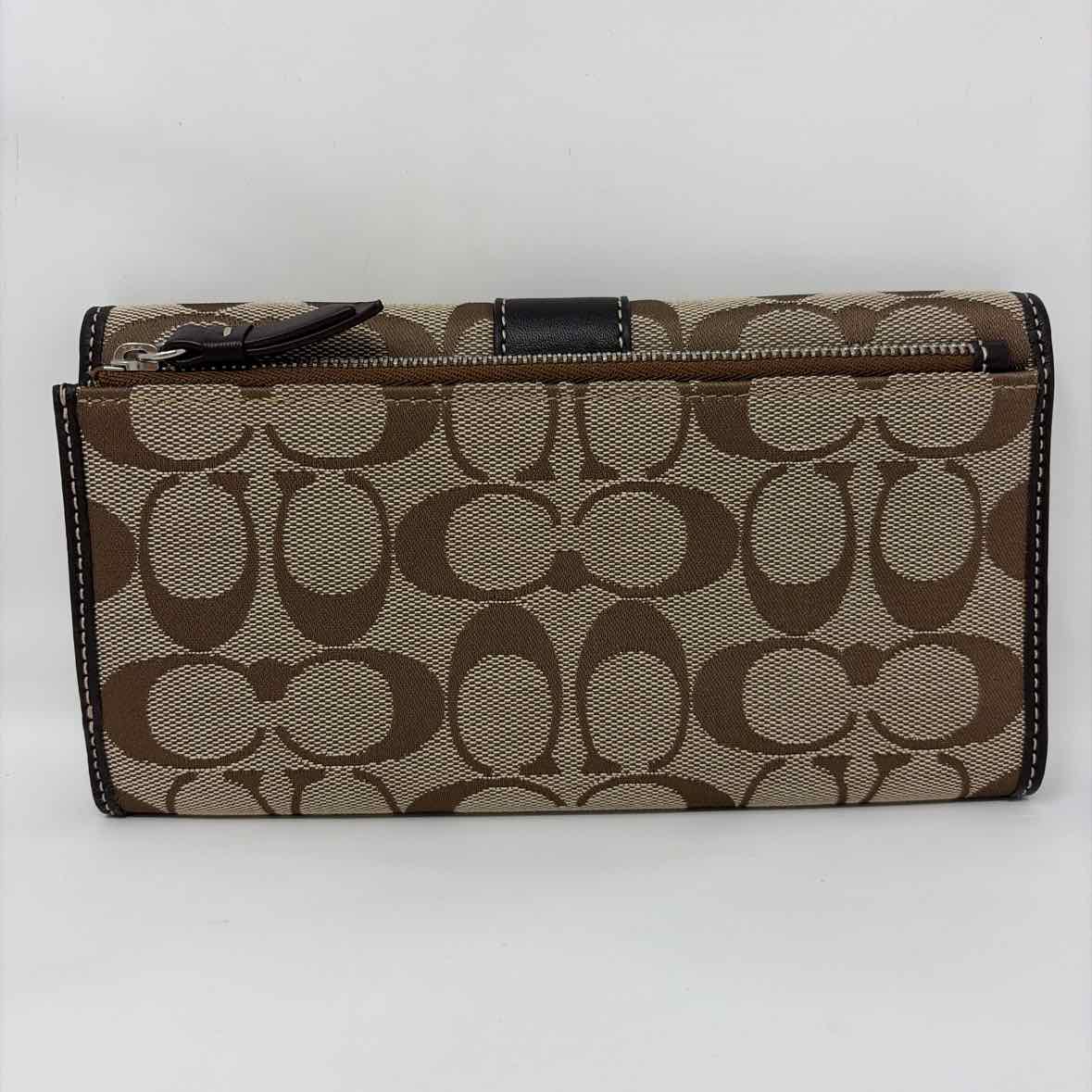 Pre-Owned Coach Monogram Canvas Wallet