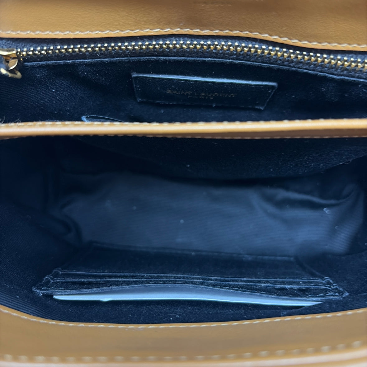 Pre-Owned Saint Laurent Cognac Leather Designer Handbag