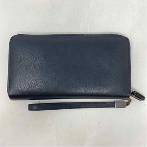 Pre-Owned RFID Blocking Black Leather Wristlet