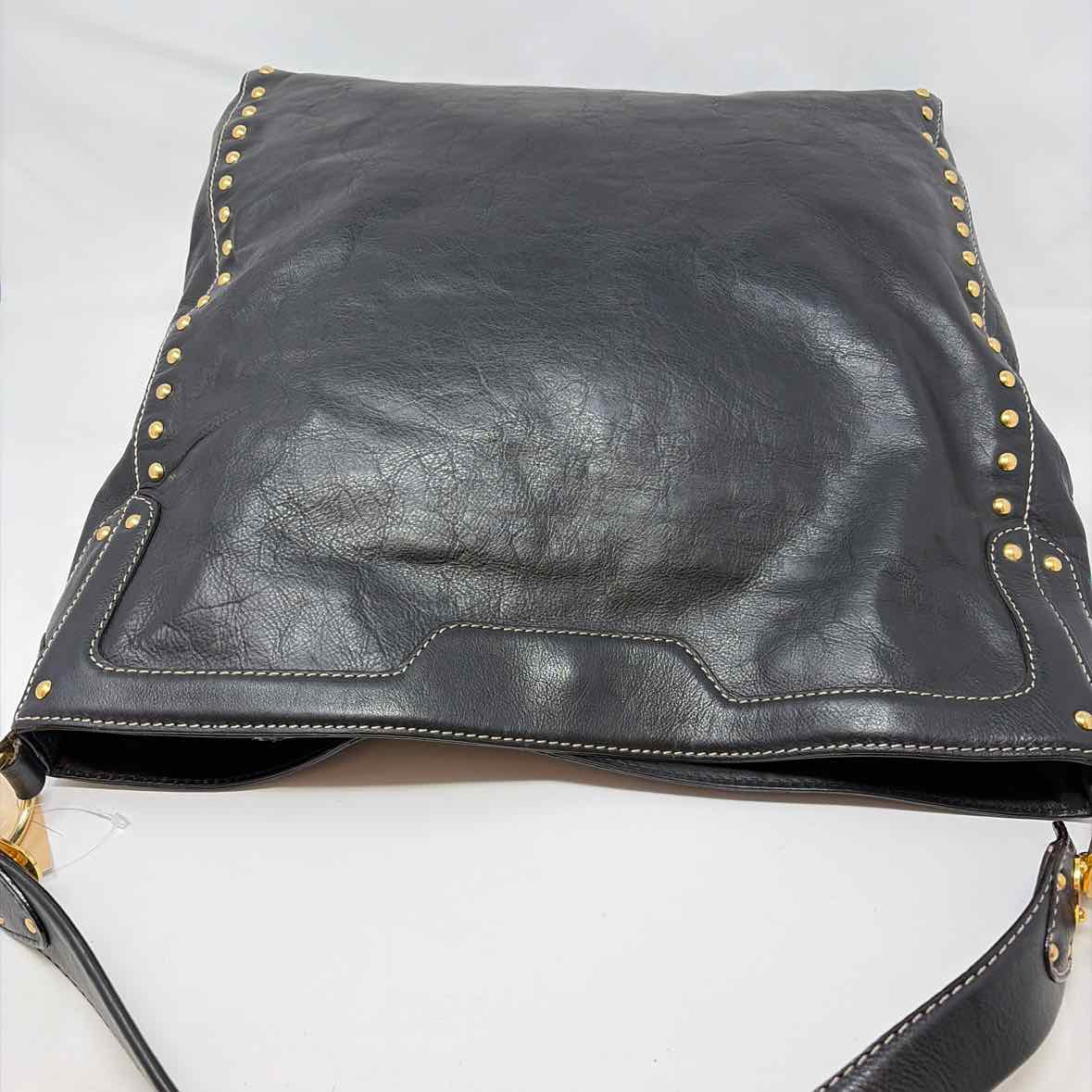 Pre-Owned Michael Kors Black Leather Handbag