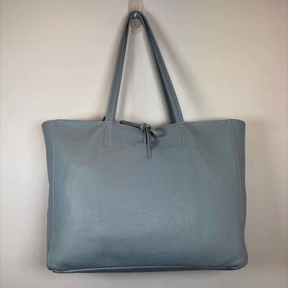 Pre-Owned Made in Italy Light Blue Leather Handbag