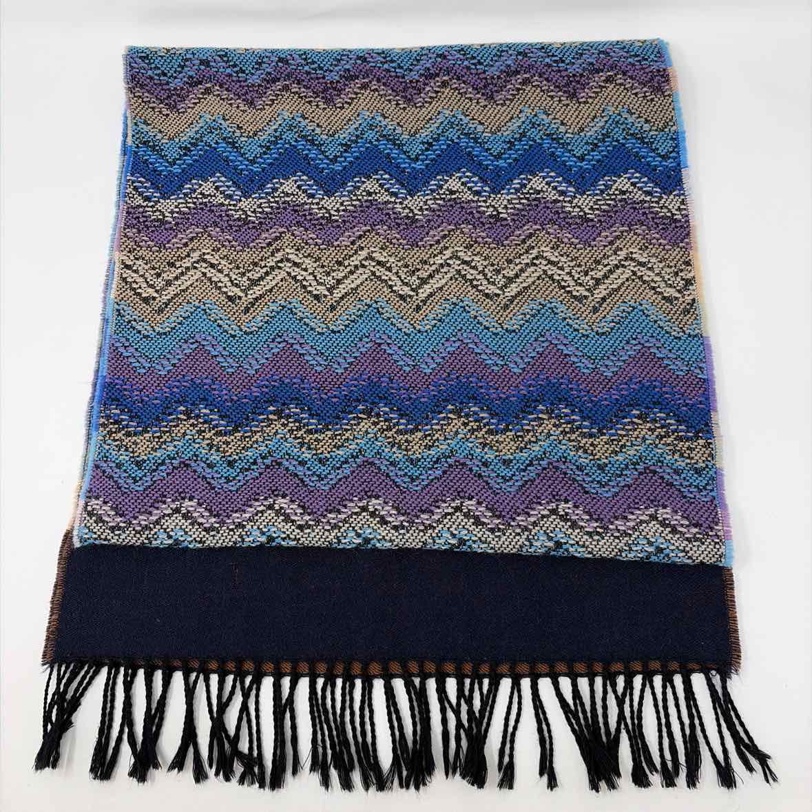 Pre-Owned Missoni Blue Multi Knit Designer Scarf