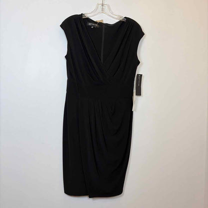 Pre-Owned Size 8/M Jones New York Black Casual Dress