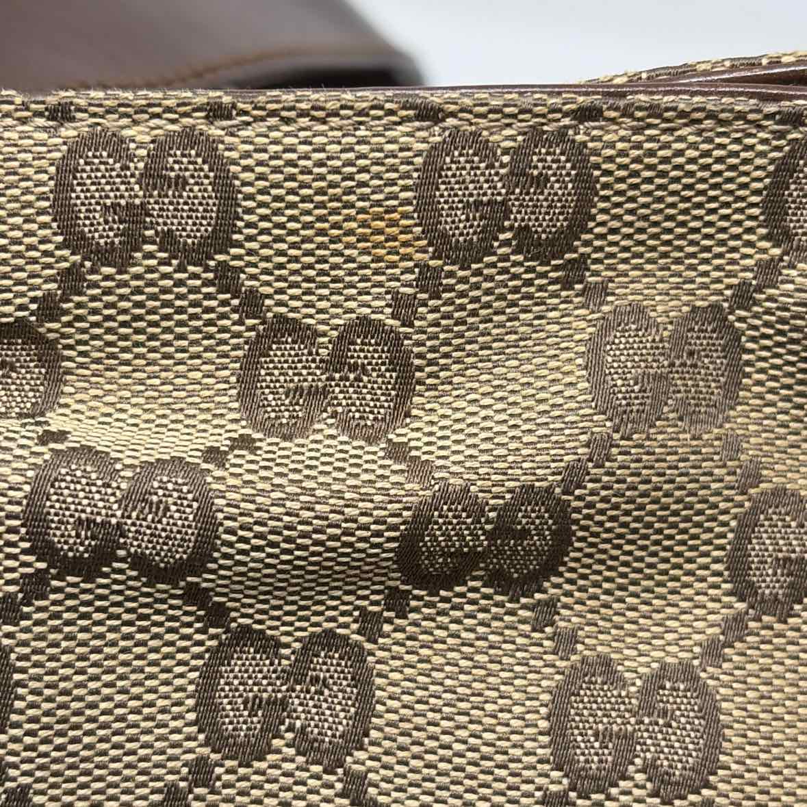 Pre-Owned Gucci Brown Fabric Designer Handbag