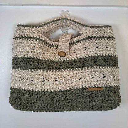 Pre-Owned Boutique Green Multi Crochet Handbag